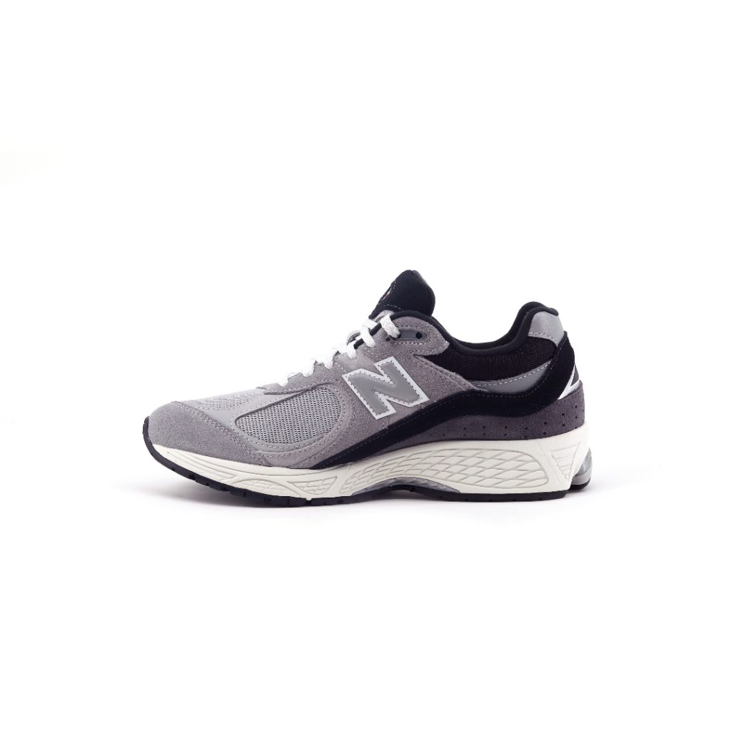 New Balance 2002r Grigio