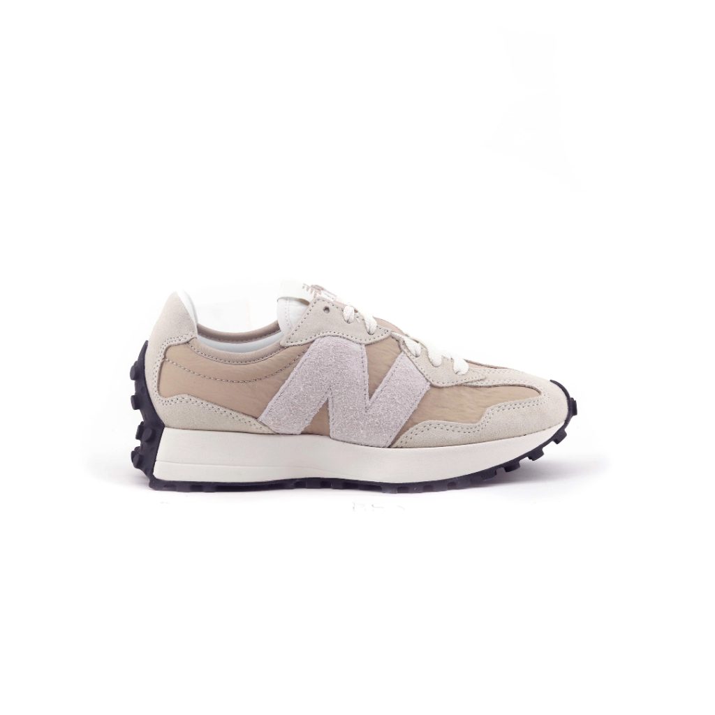New Balance 327 Beige